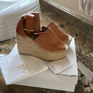 Chloe platform sandals